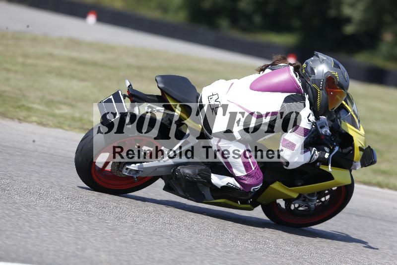 Archiv-2025/49 26.08.2025 Cornu Master School ADR/gruen-vert/56